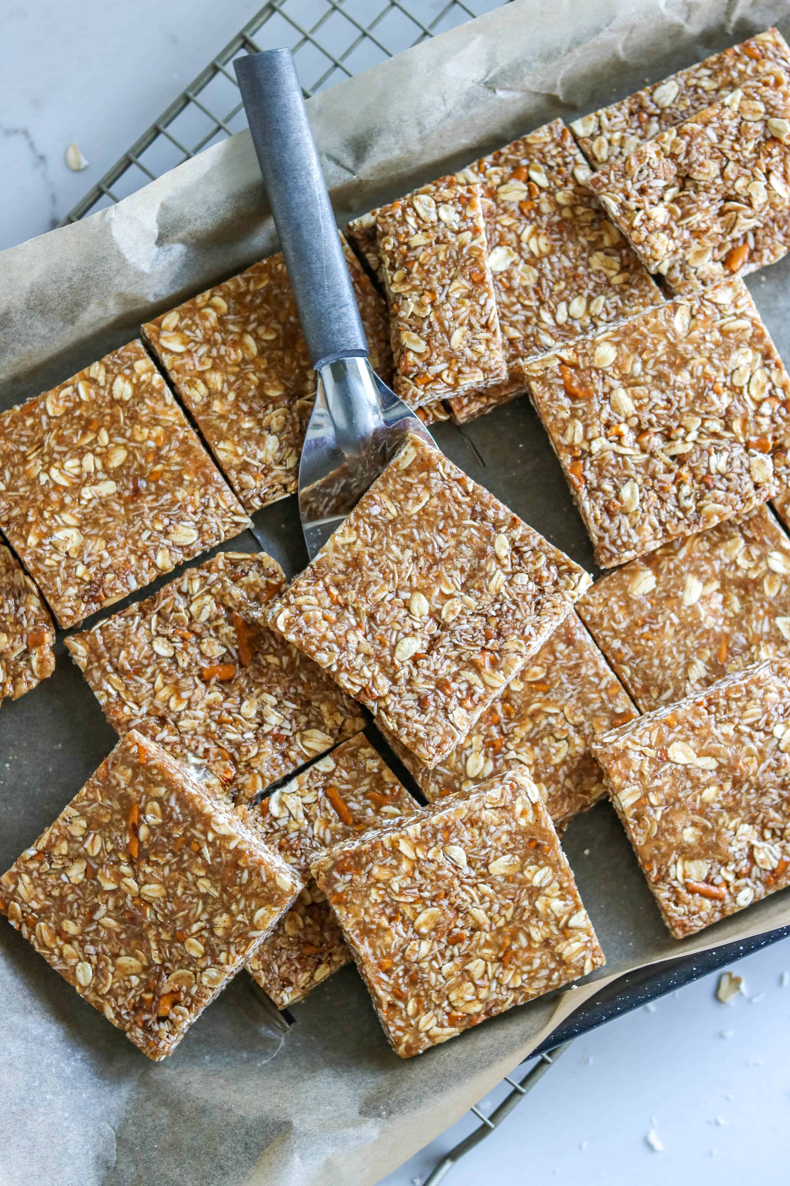 No Bake Cinnamon Crunch Bars